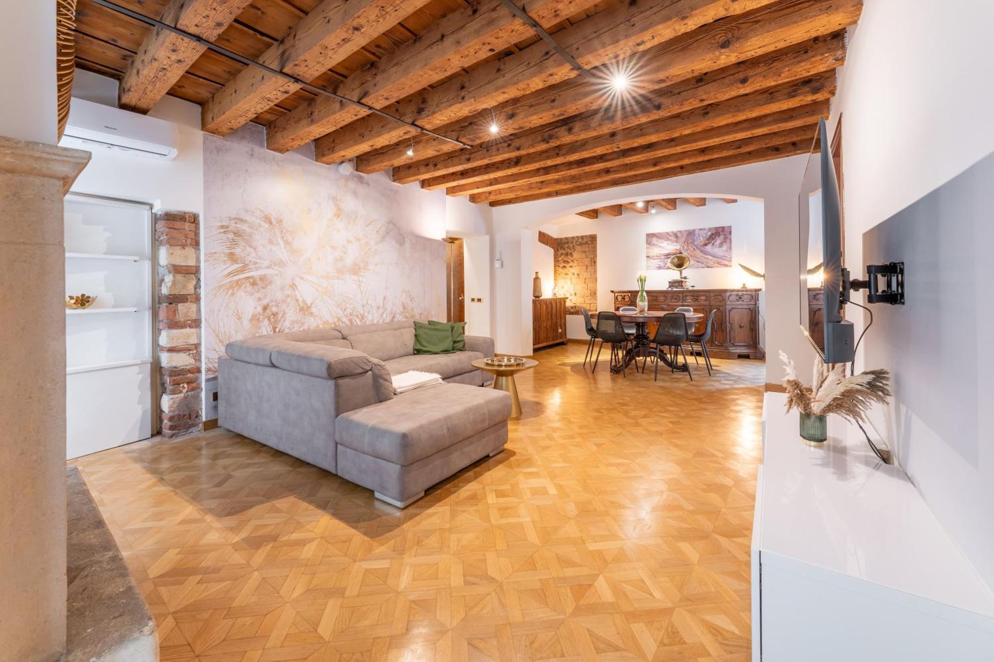 Sgarzerie Luxury Flat 2 Rooms 120Mq Verona Exterior foto