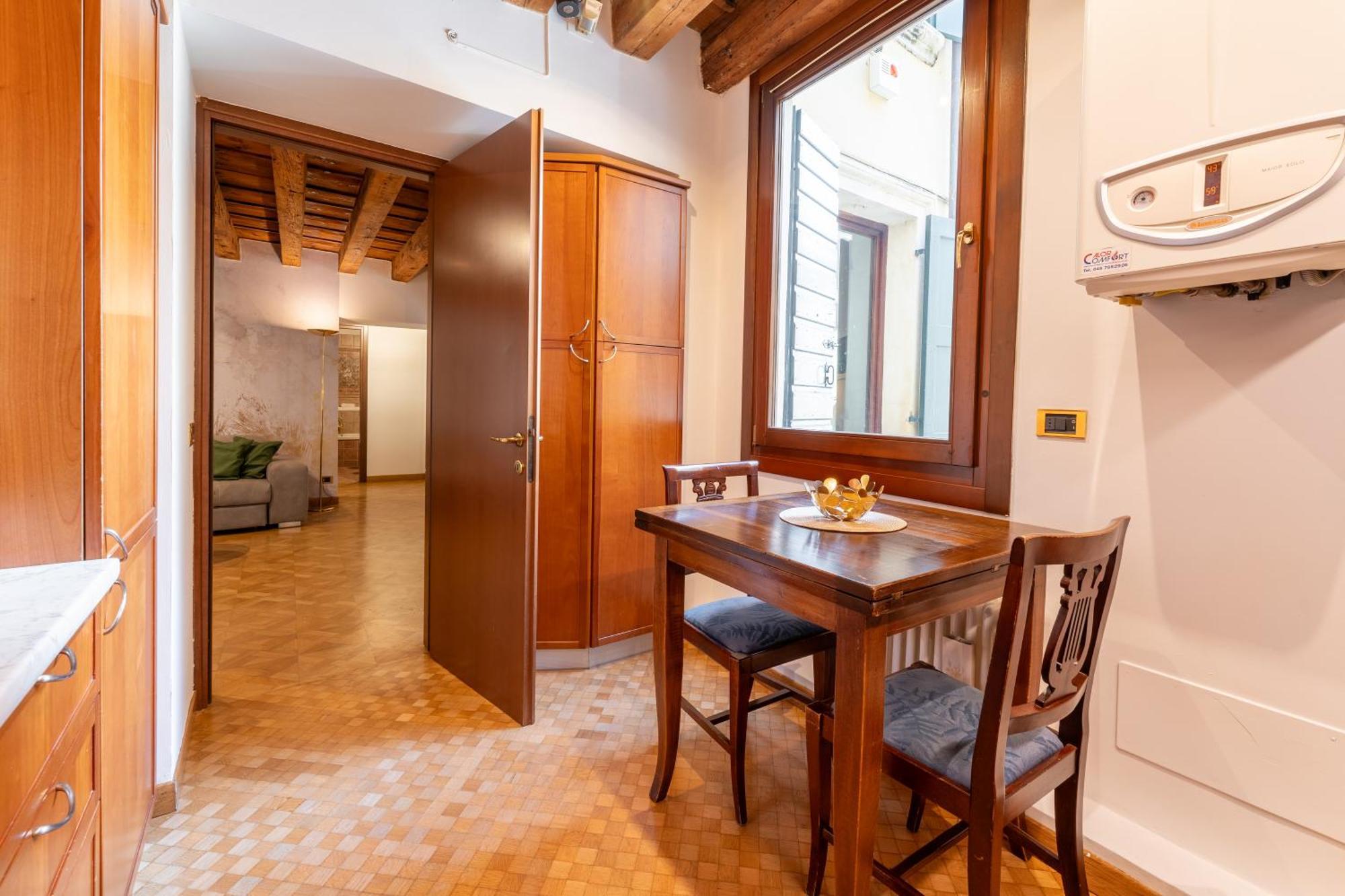 Sgarzerie Luxury Flat 2 Rooms 120Mq Verona Exterior foto