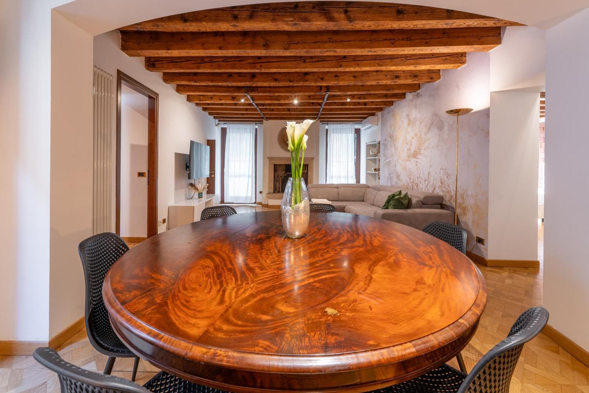 Sgarzerie Luxury Flat 2 Rooms 120Mq Verona Exterior foto